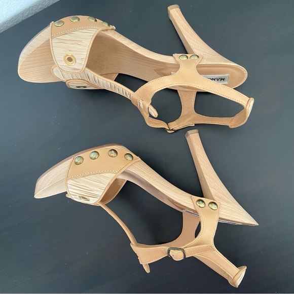 EUC Manolo Blahnik Azores Wooden Heeled Sandals - Picture 7 of 12
